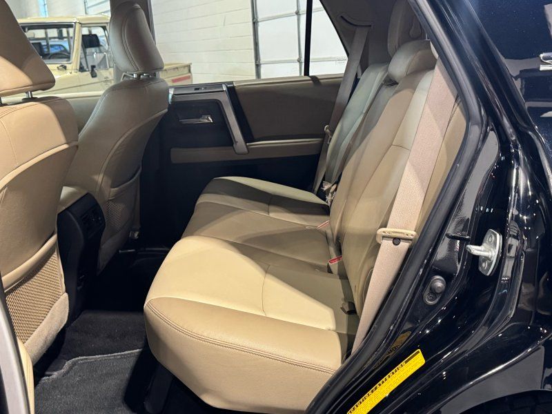 2015 Toyota 4Runner SR5 Premium, photo 14