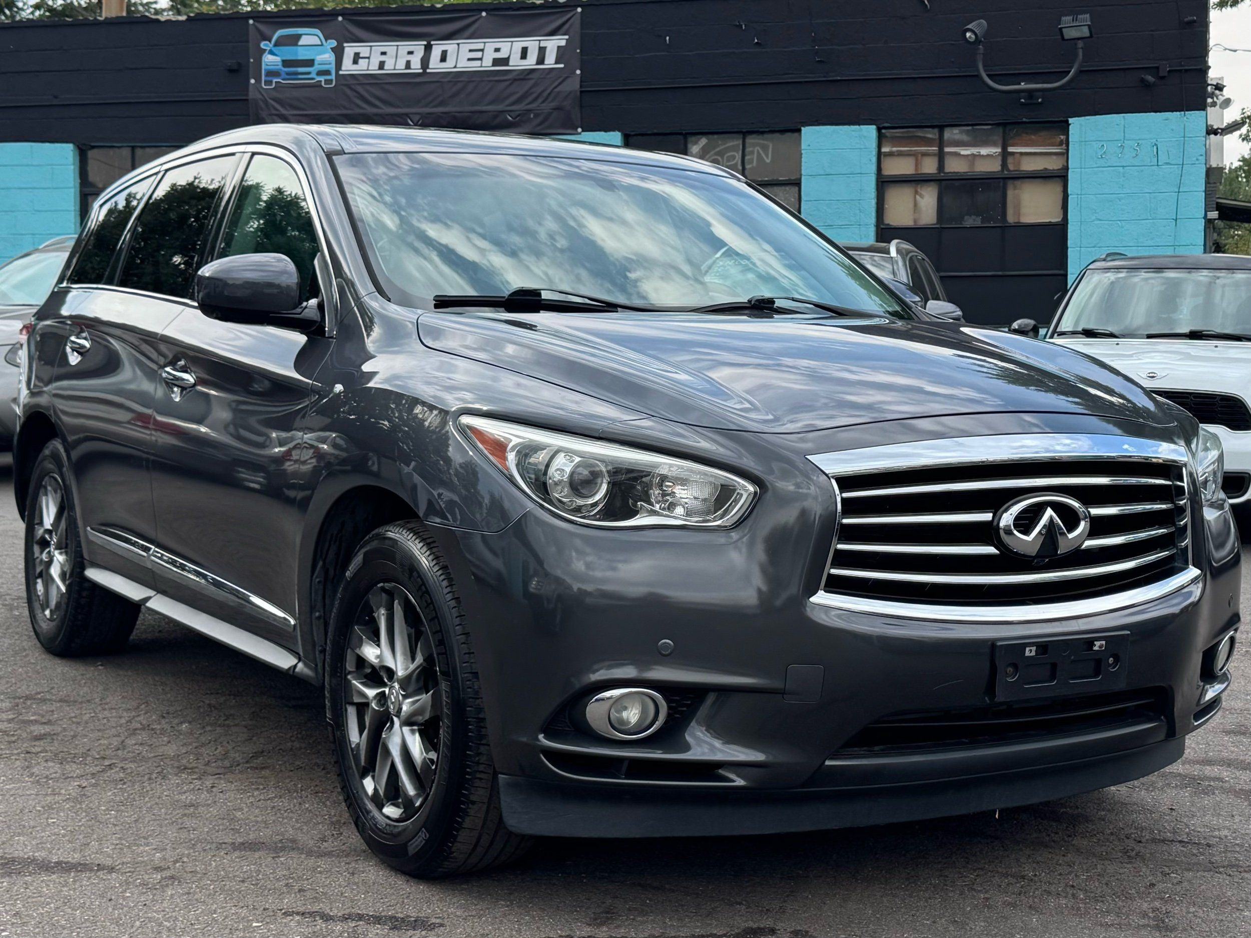 2013 INFINITI JX Base