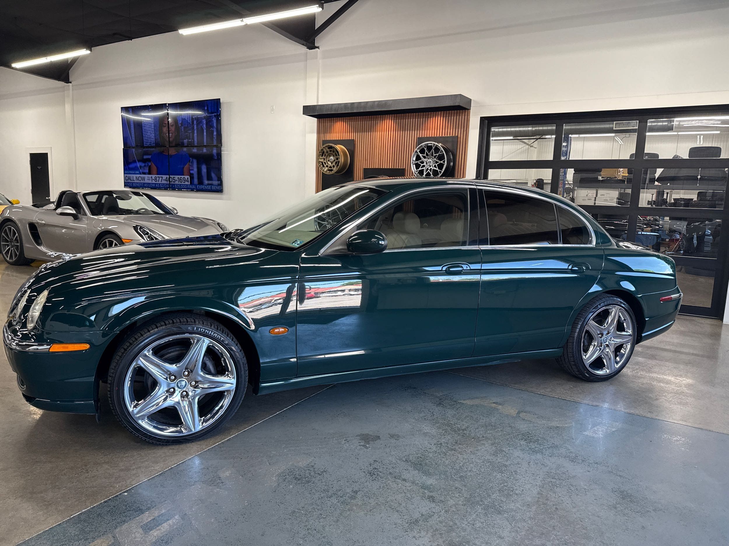 2003 Jaguar S-Type 3.0's photo