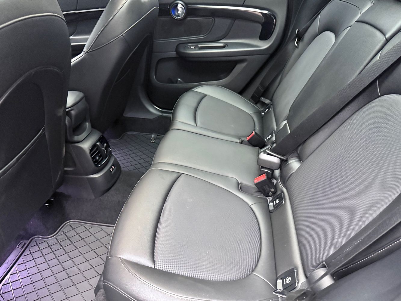 2021 Mini Countryman S ALL4 photo 22