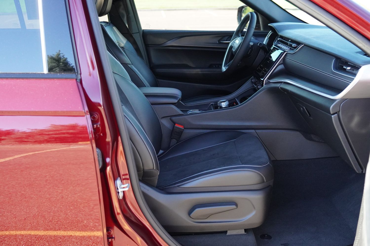 2024 Jeep Grand Cherokee Altitude X photo 19