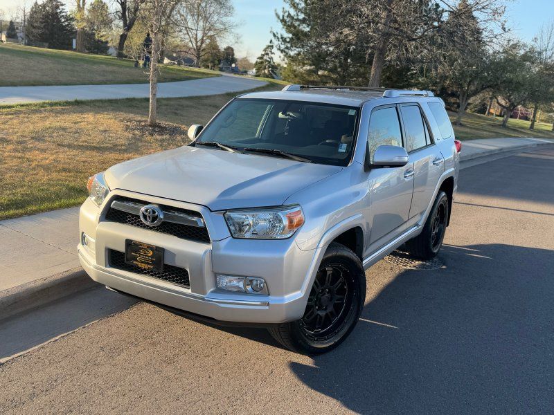 2010 Toyota 4Runner SR5 - Photo 9