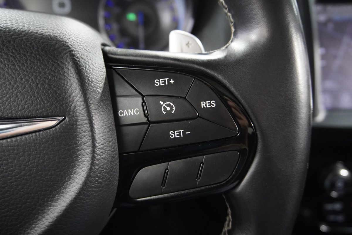 2017 Chrysler 300 300S AWD