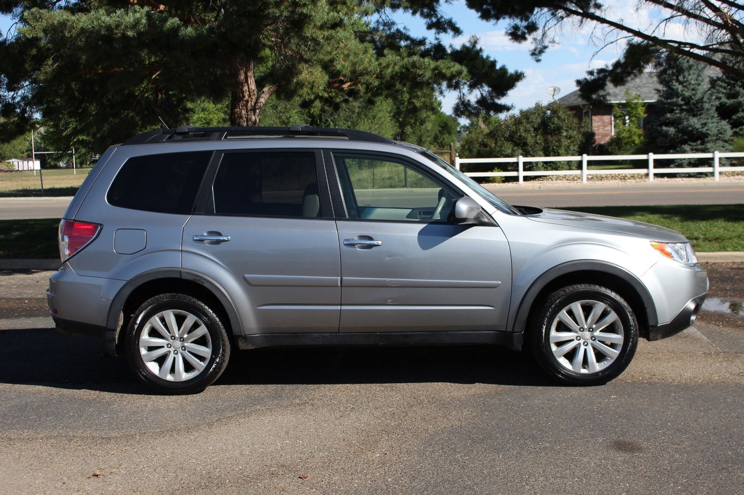 2011 Subaru Forester 2.5X Premium | Victory Motors of Colorado