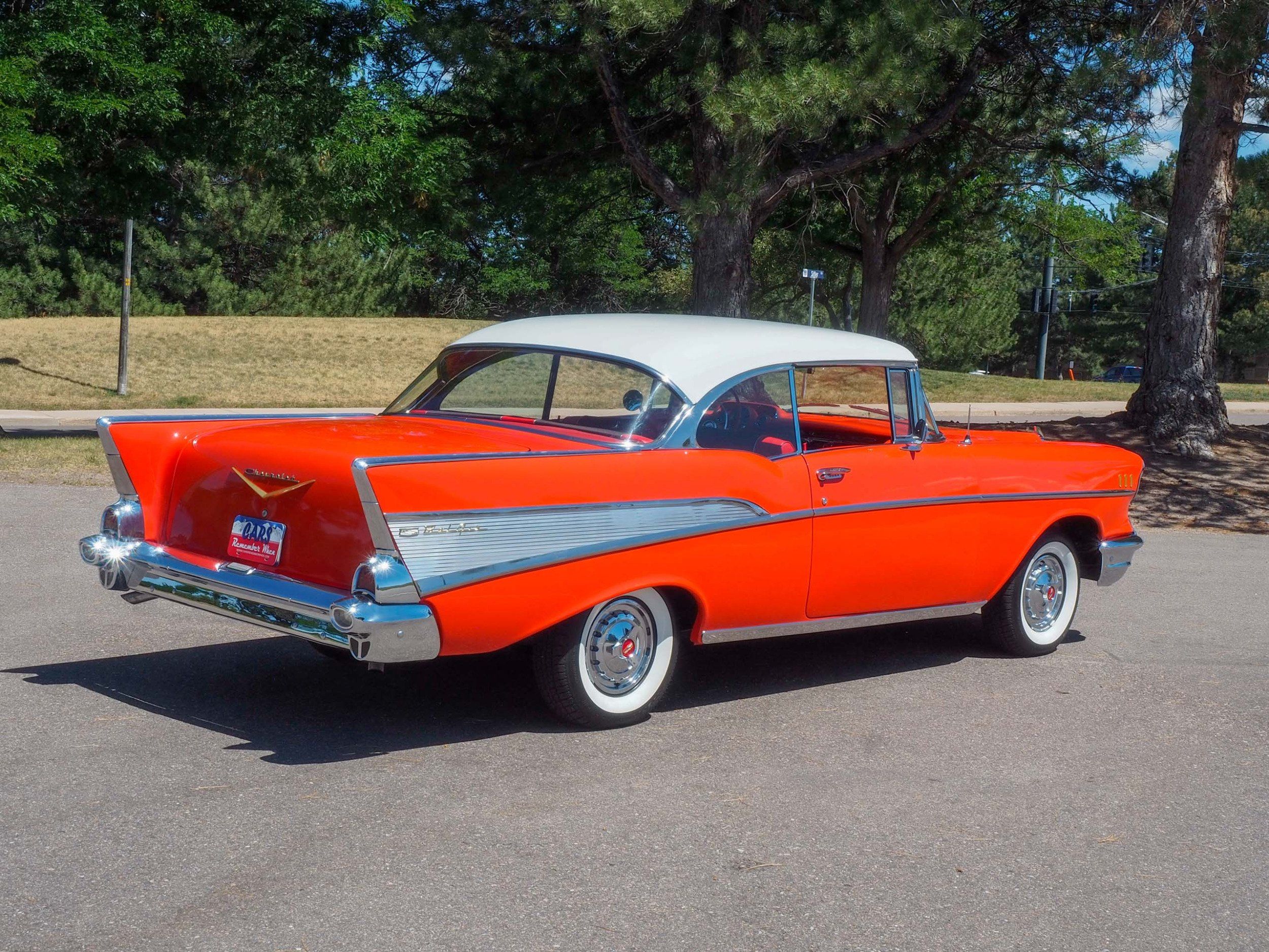1957 Chevrolet Bel Air Orange 