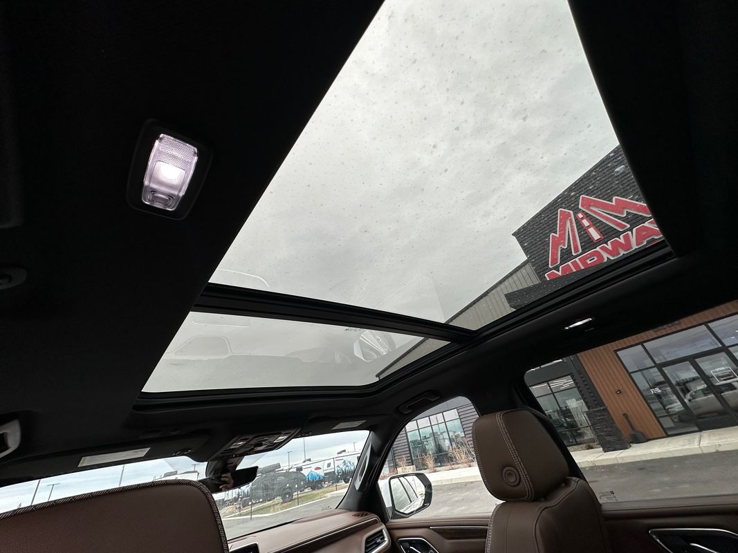2021 Chevrolet Suburban High Country - Photo 15