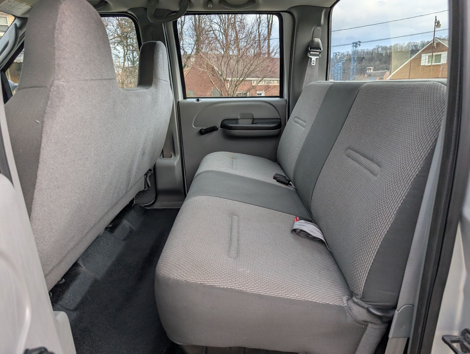 2006 Ford F-350 Super Duty 74