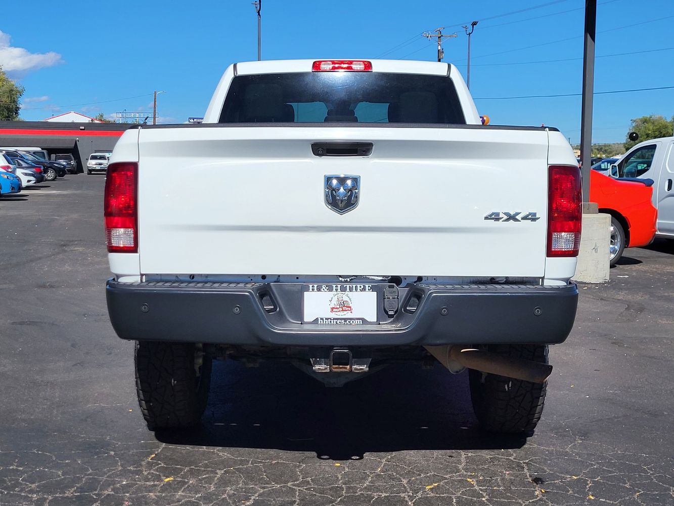 2017 Ram 2500 Tradesman photo 4