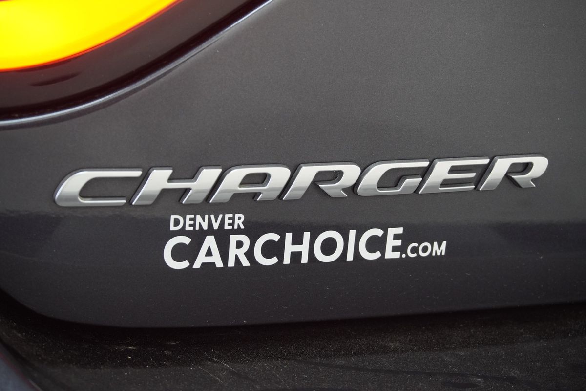 2016 Dodge Charger SXT