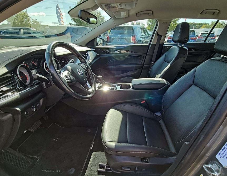 2018 Buick Regal TourX Essence photo 5
