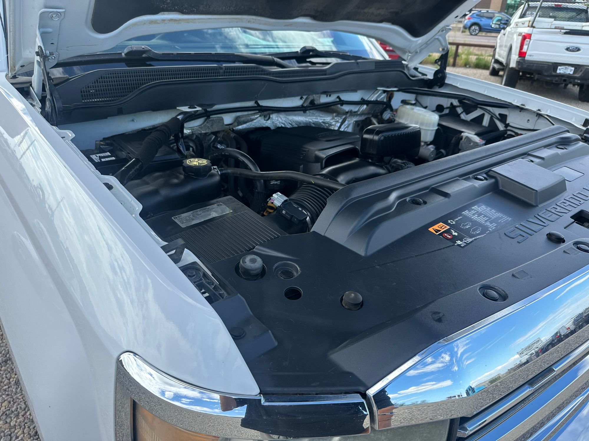 2015 Chevrolet Silverado 2500HD LT photo 40