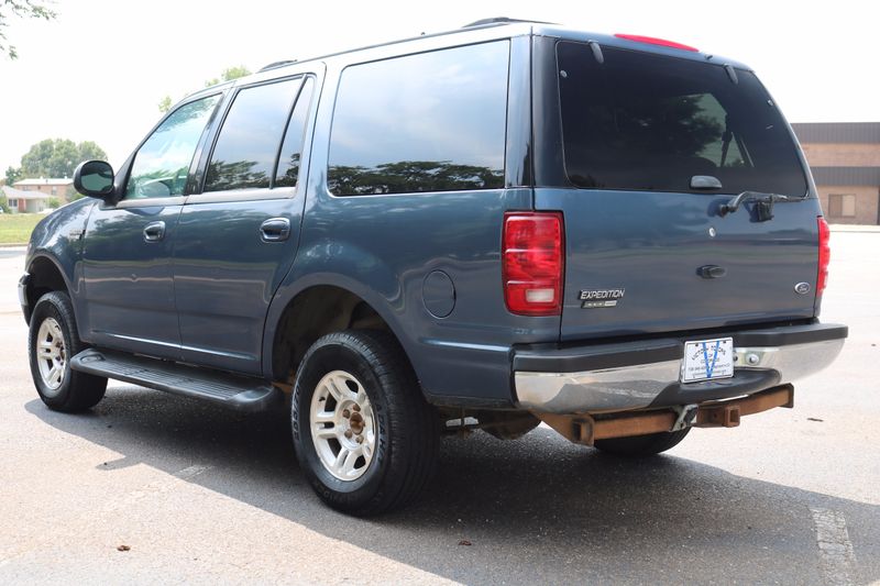 2000 Ford Expedition XLT | Victory Motors of Colorado