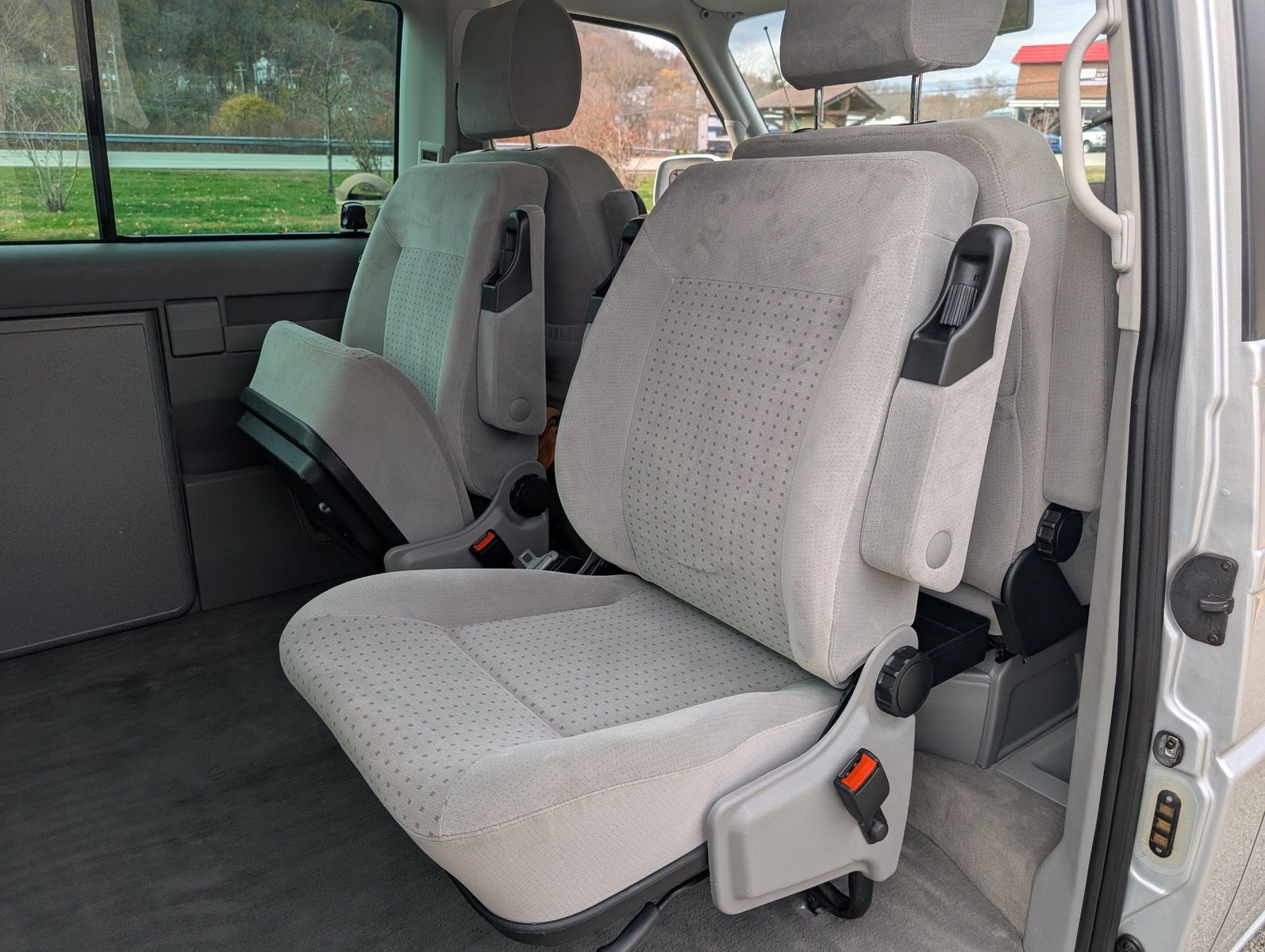 2003 Volkswagen EuroVan 154