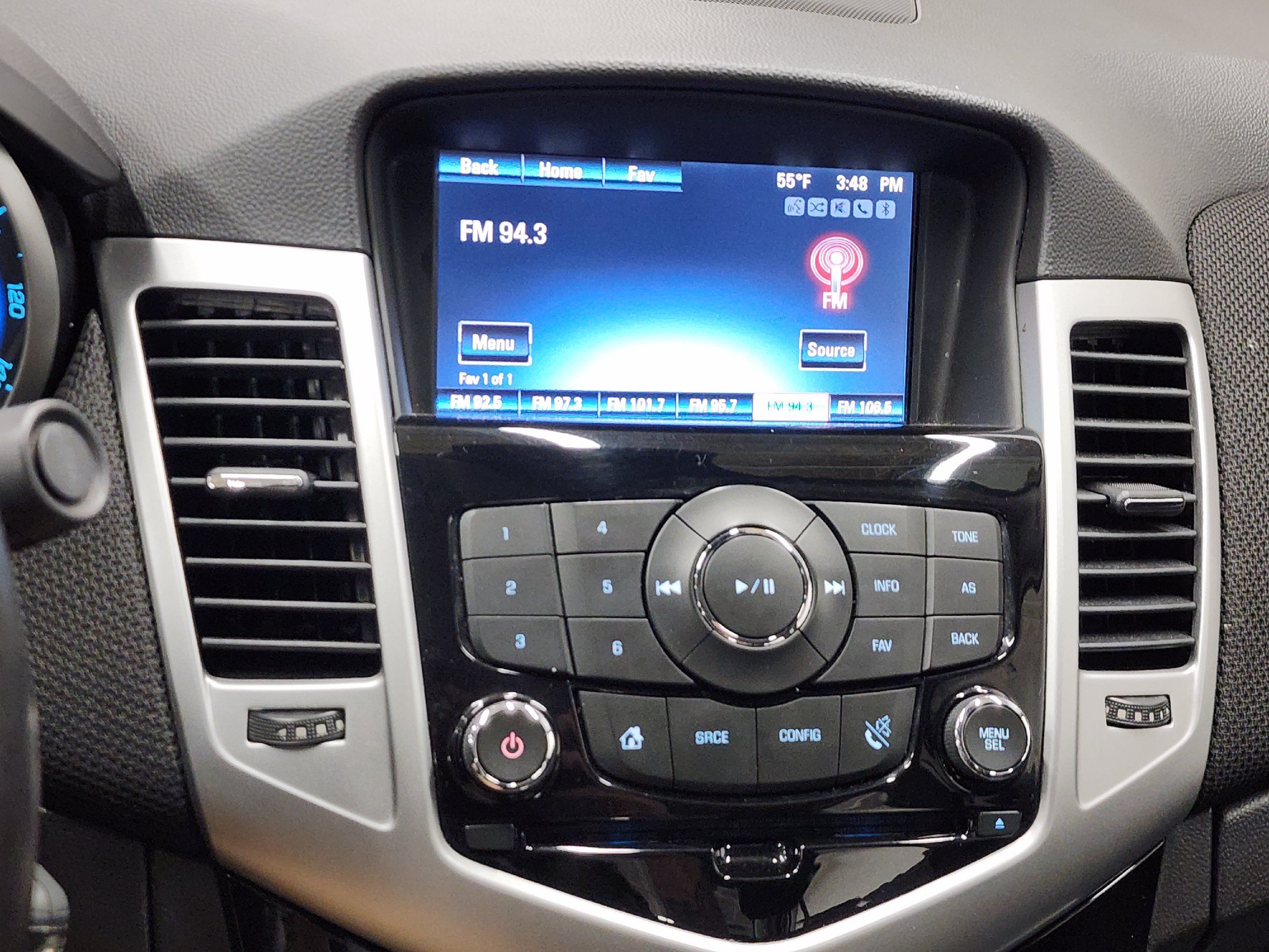 2016 Chevrolet Cruze photo 21