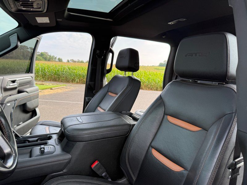 2024 GMC Sierra 2500HD AT4 - Photo 30