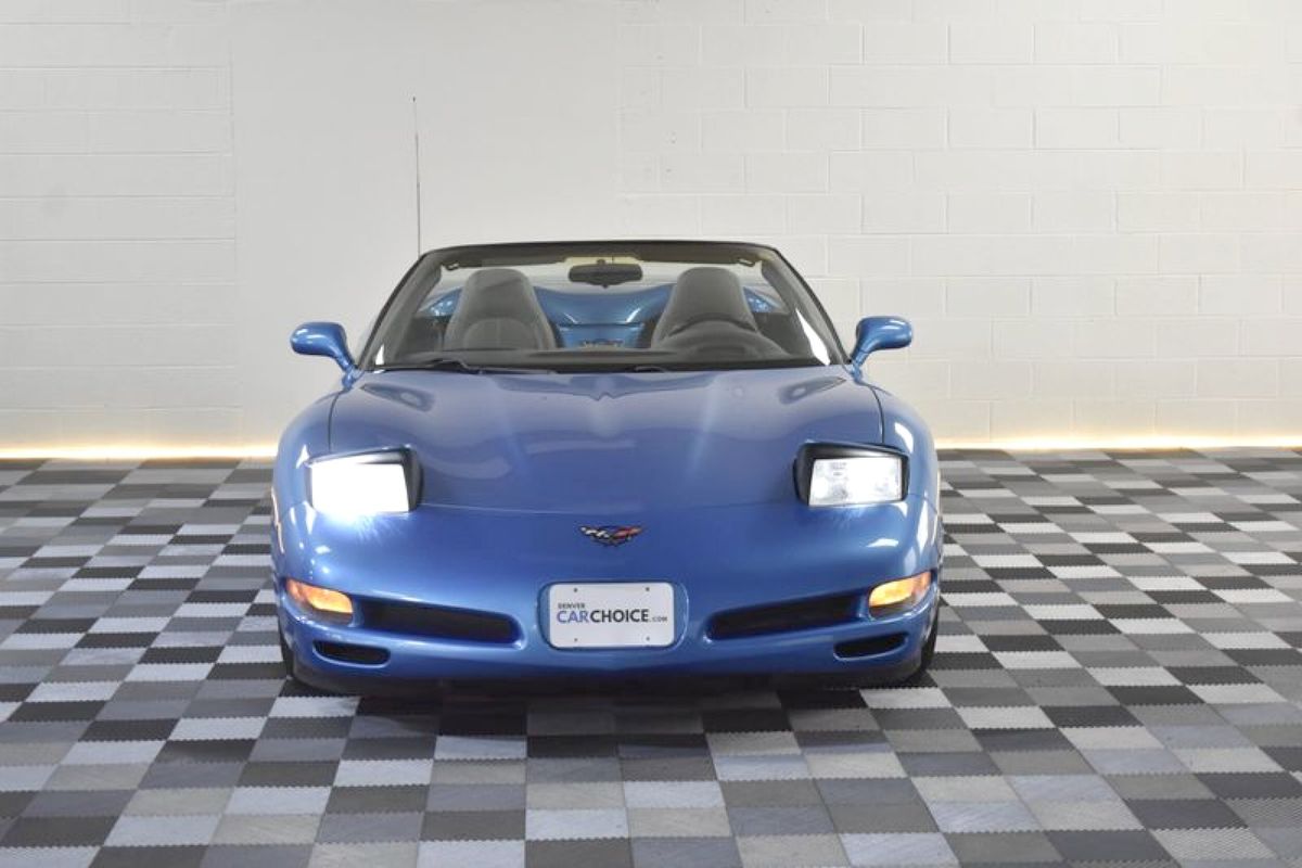 2000 Chevrolet Corvette 