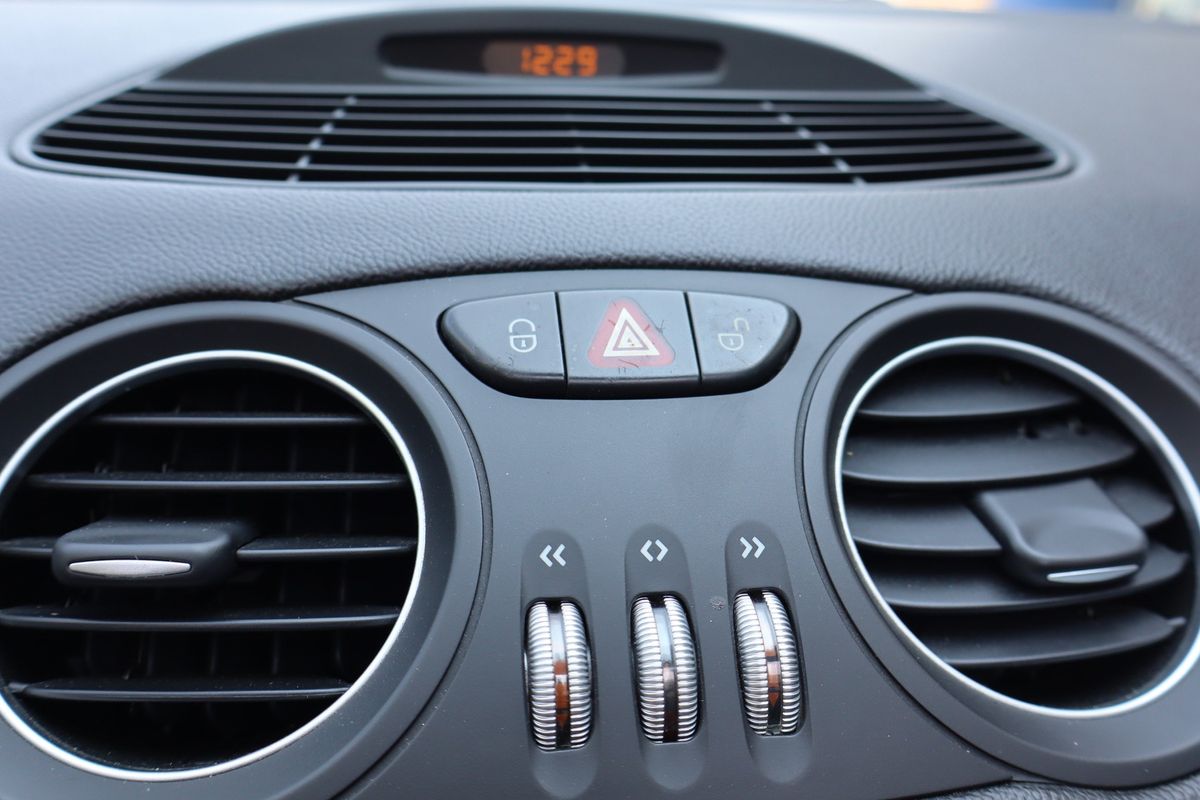 2005 Mercedes-Benz SL-Class SL 500