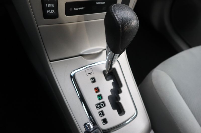 2012 Toyota Corolla Photos