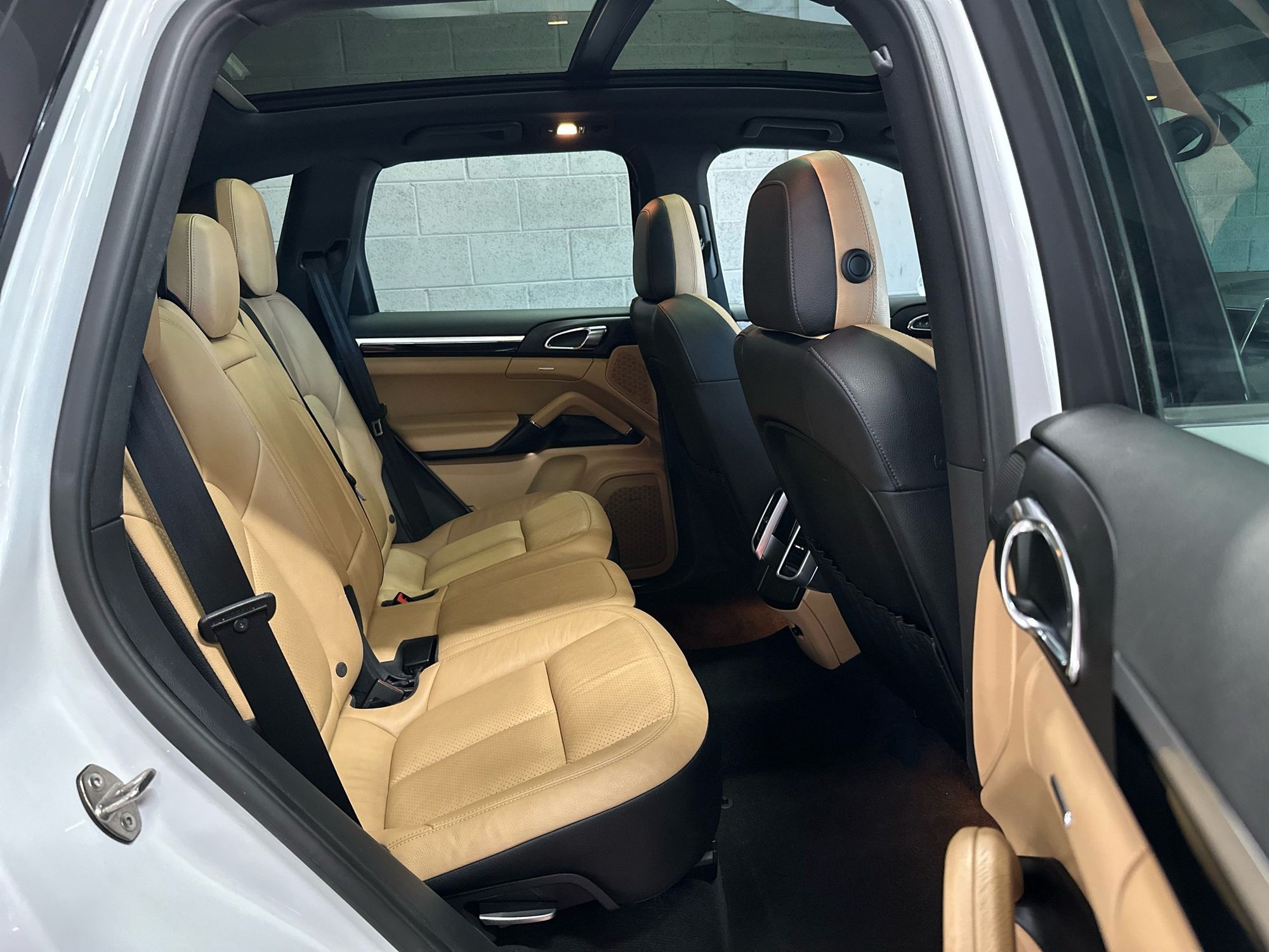 2016 Porsche Cayenne Diesel photo 17
