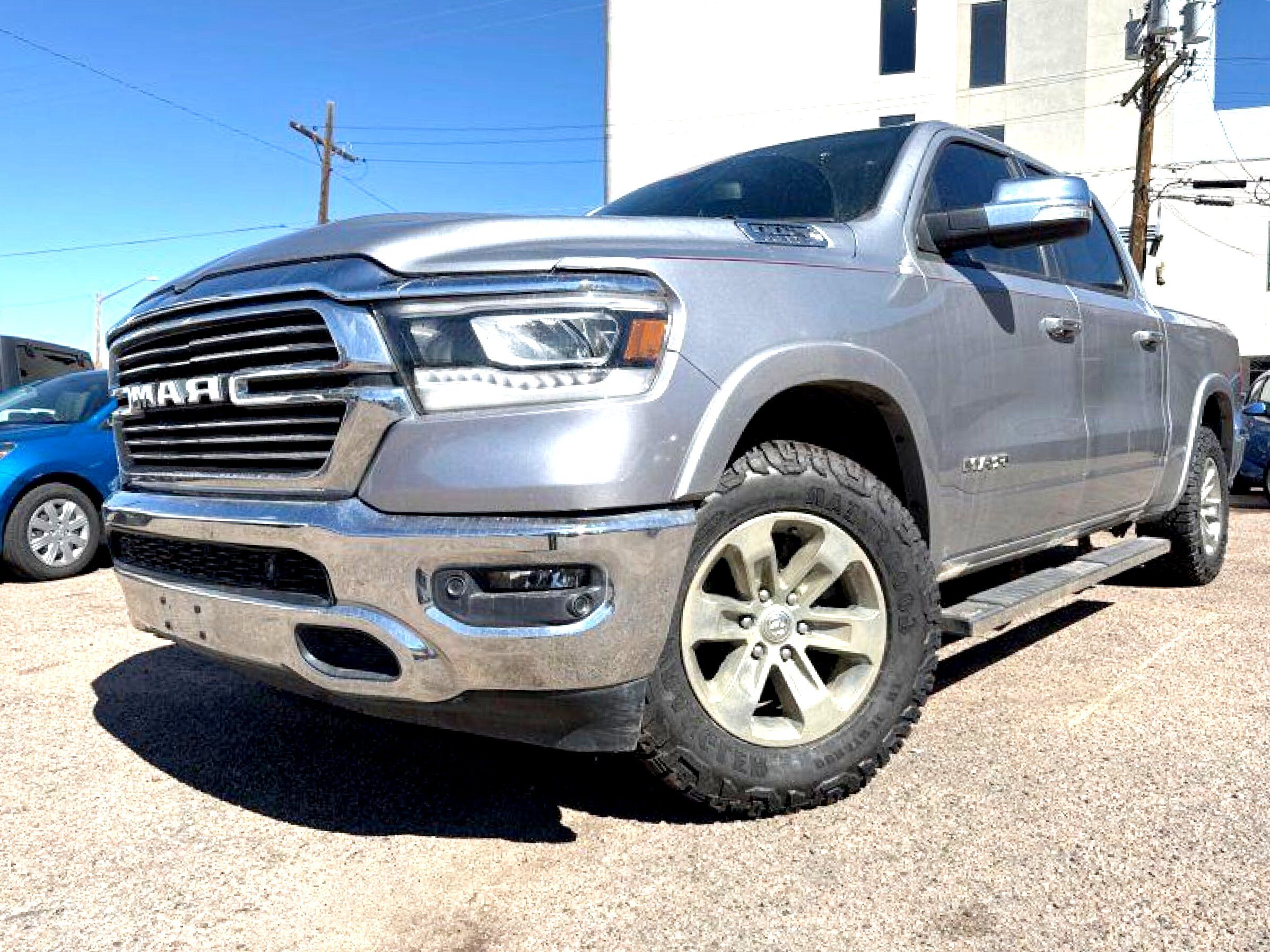 2019 RAM 1500 Laramie 4x4 Crew Cab 5'7's photo