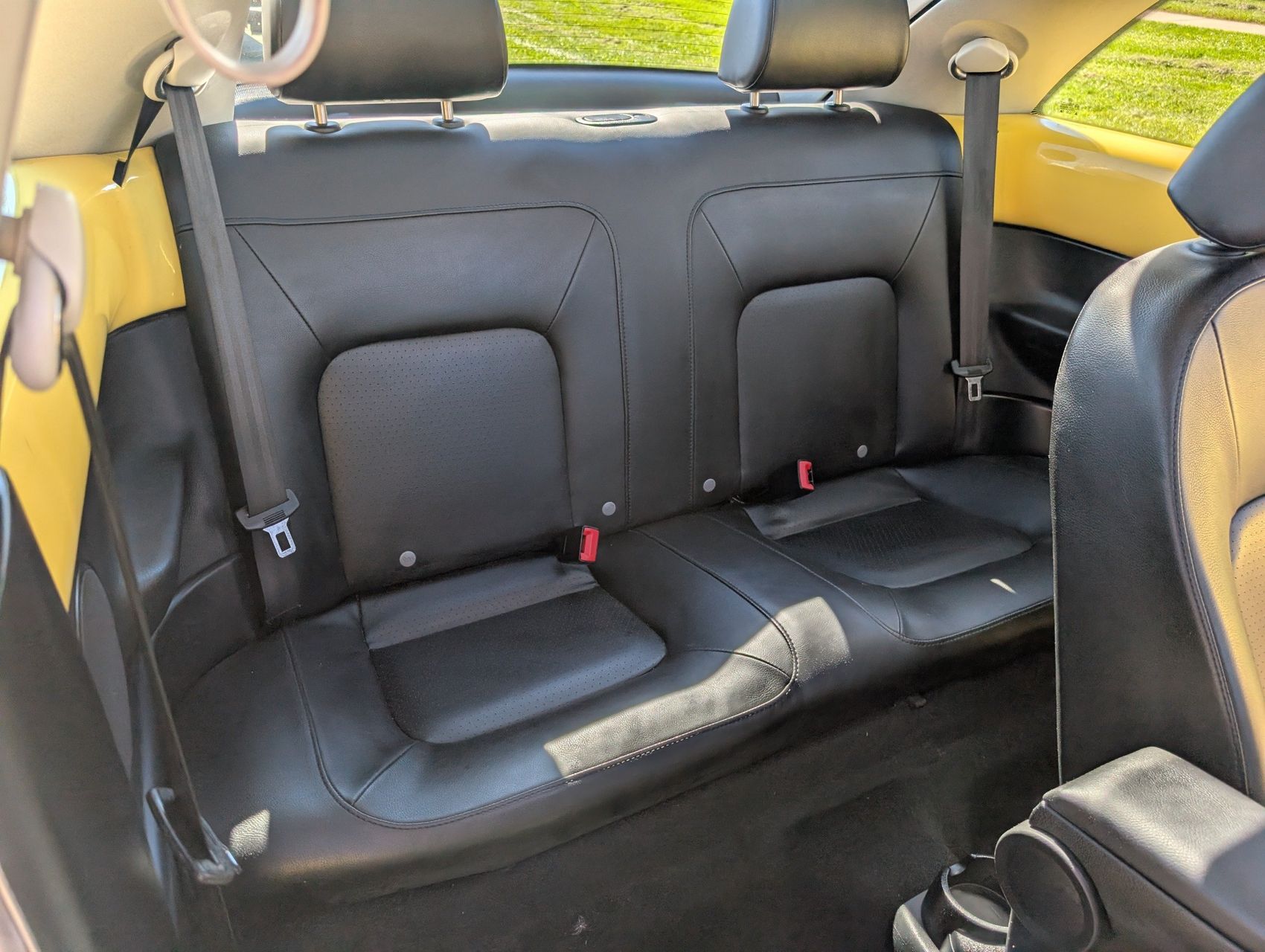 2008 Volkswagen New Beetle 75