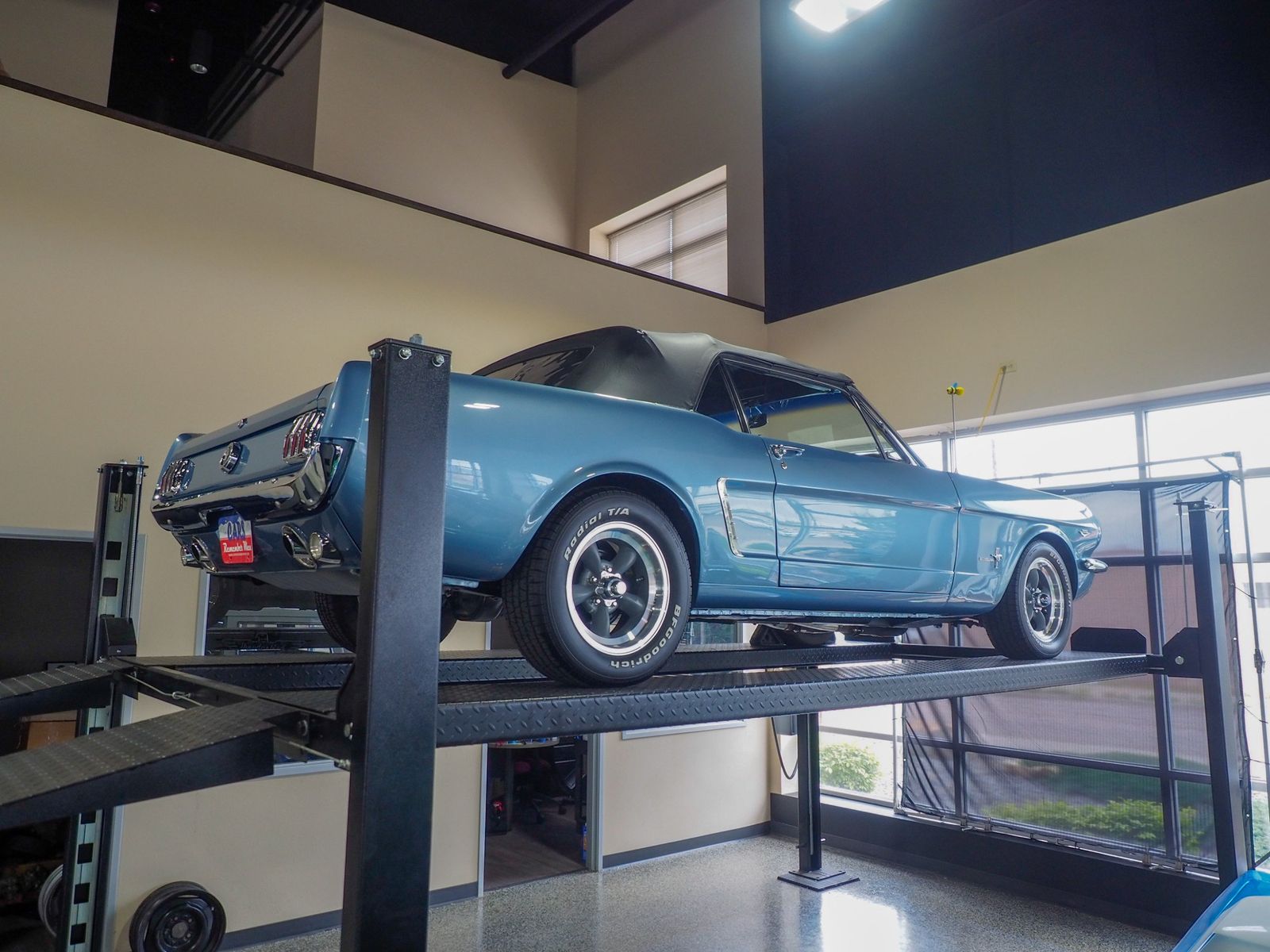 1965 Ford Mustang 70