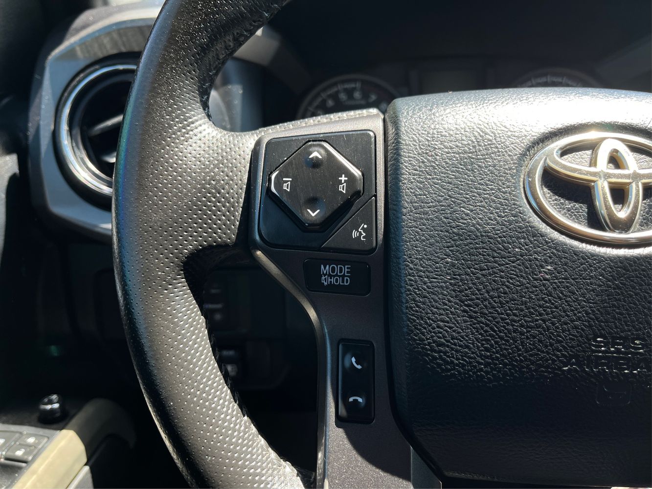 2017 Toyota Tacoma TRD Sport - Photo 45
