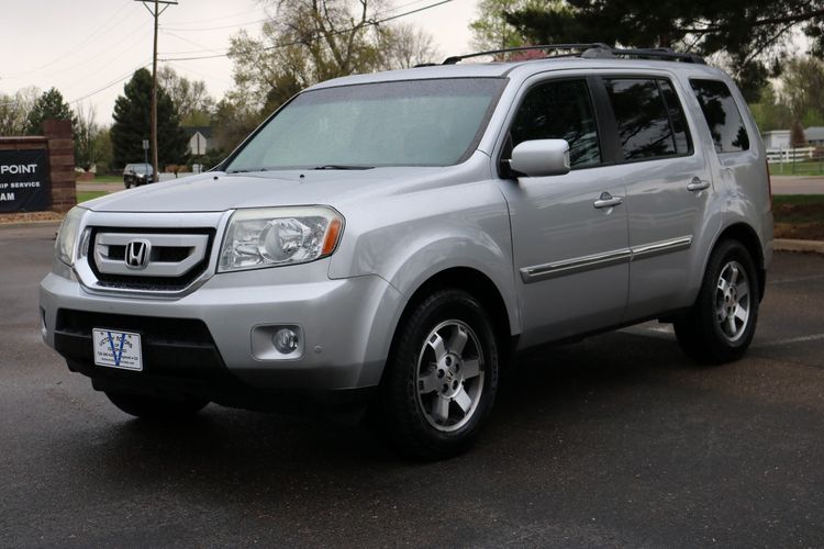 2011 Honda Pilot Touring | Victory Motors of Colorado