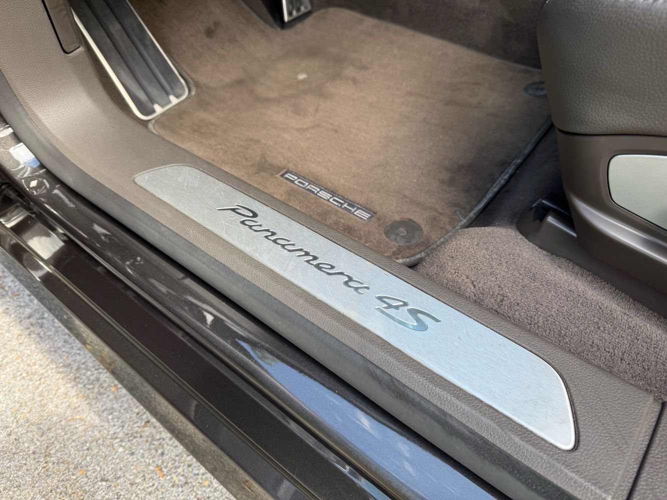 2015 Porsche Panamera 4S photo 17