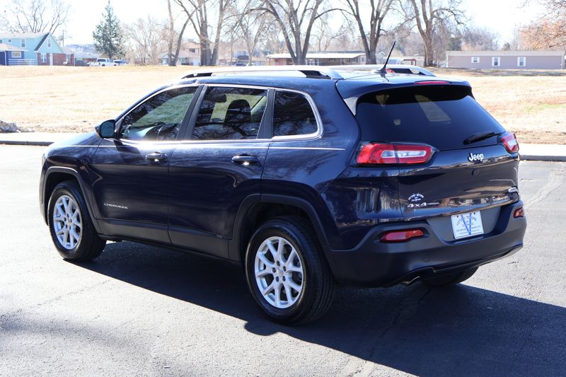 2015 Jeep Cherokee Latitude | Victory Motors of Colorado