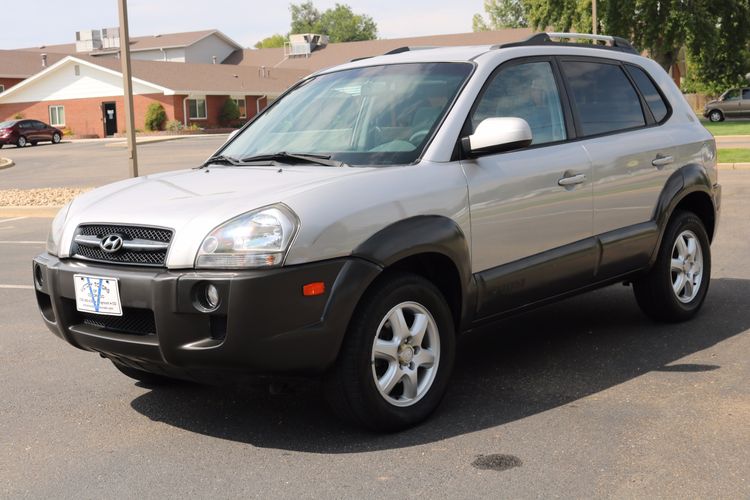 2005 Hyundai Tucson GLS | Victory Motors of Colorado