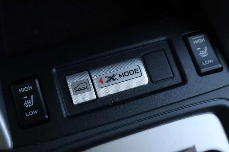 2015 Subaru Forester 2.5i Limited | Victory Motors of Colorado