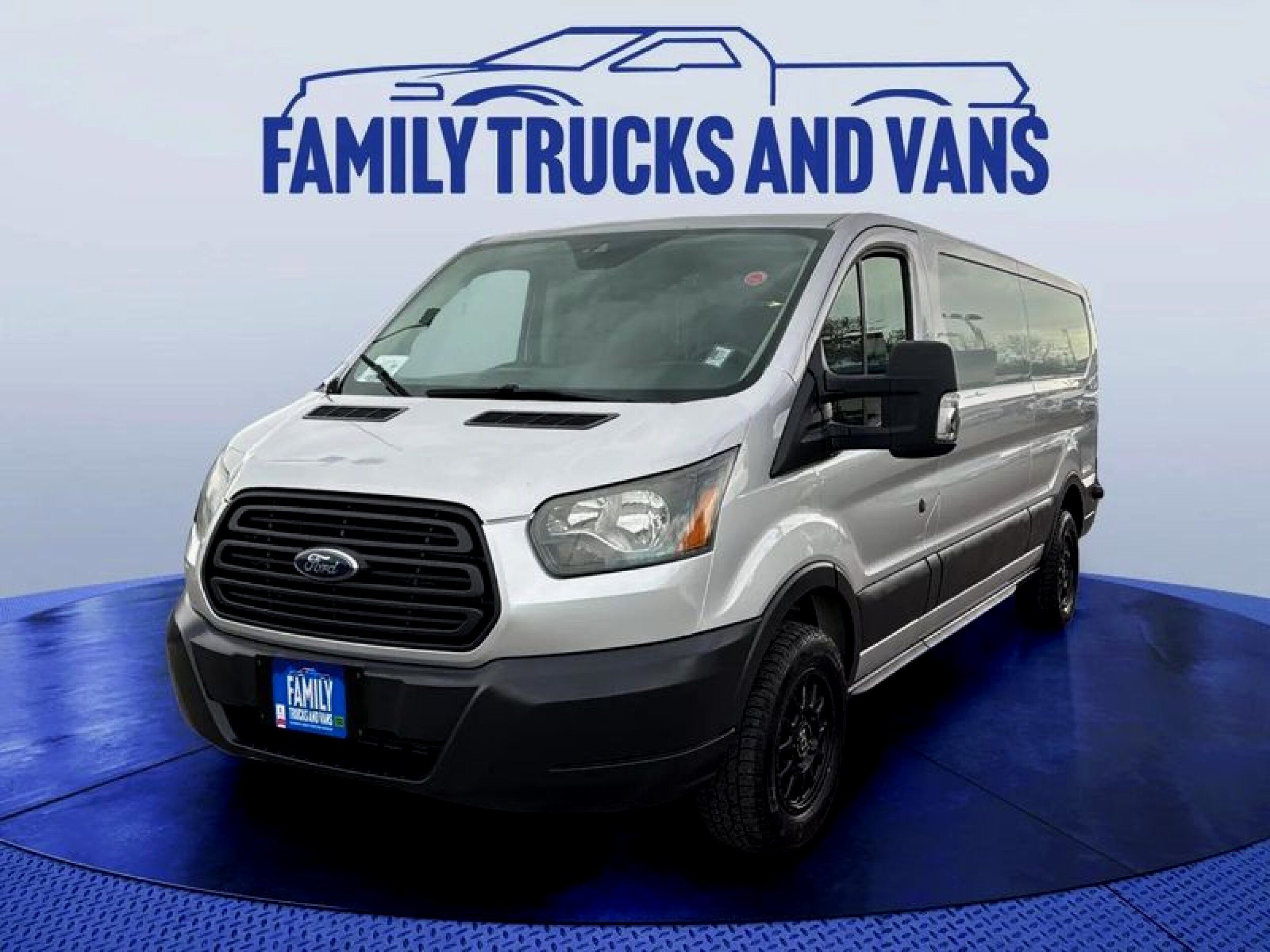 2016 Ford Transit 250 Van Low Roof Sliding Pass. 148 WB's photo