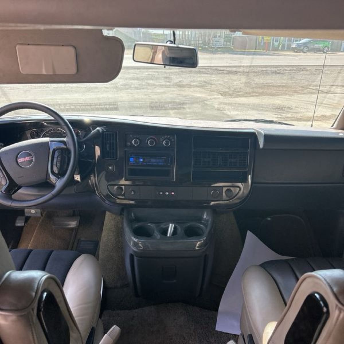 2013 GMC Savana 1500 17