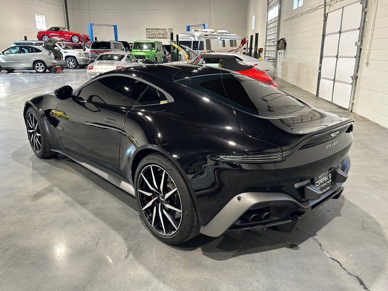 2020 Aston Martin Vantage Base, photo 4