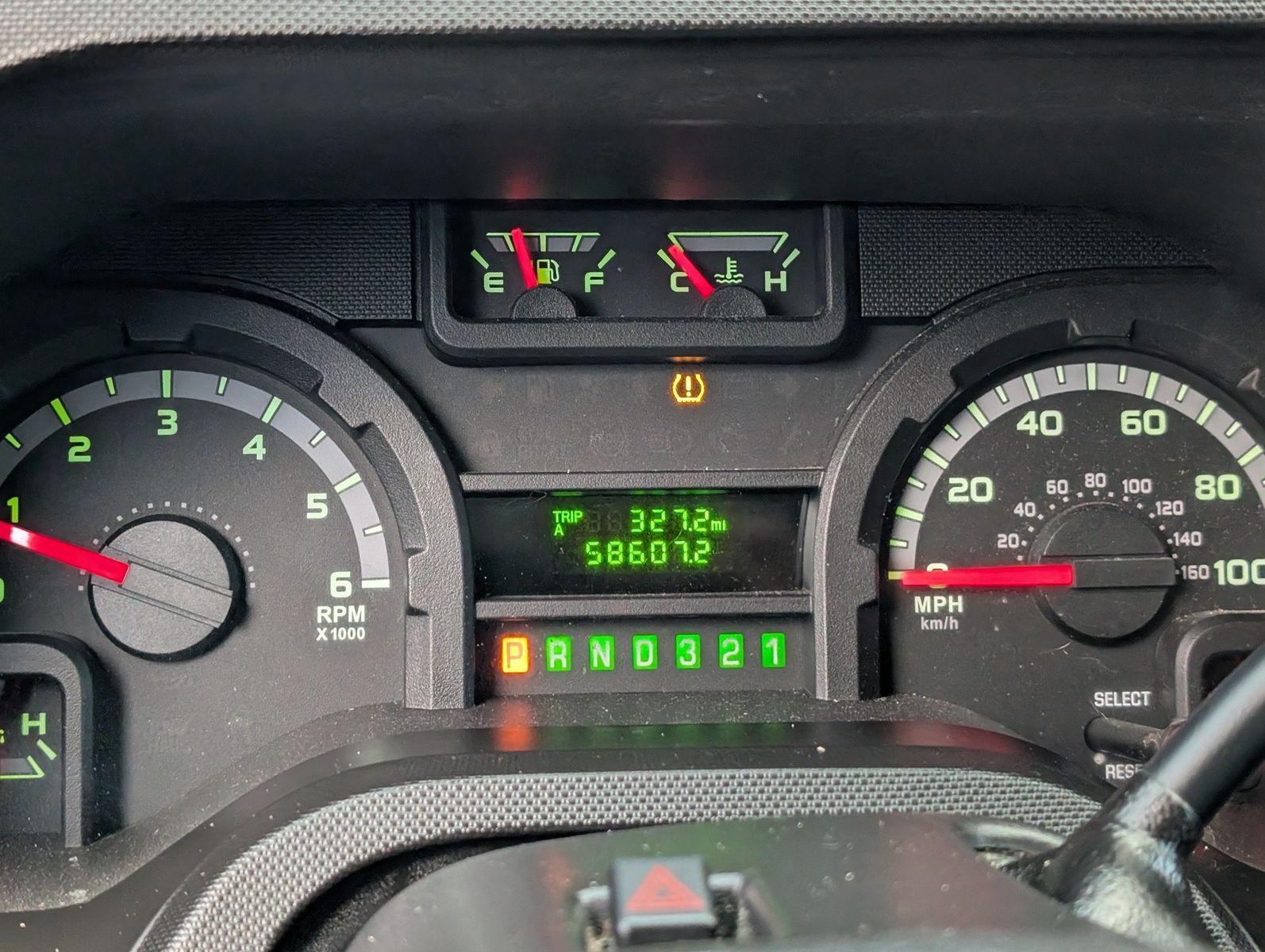 2015 Ford E-Series 87