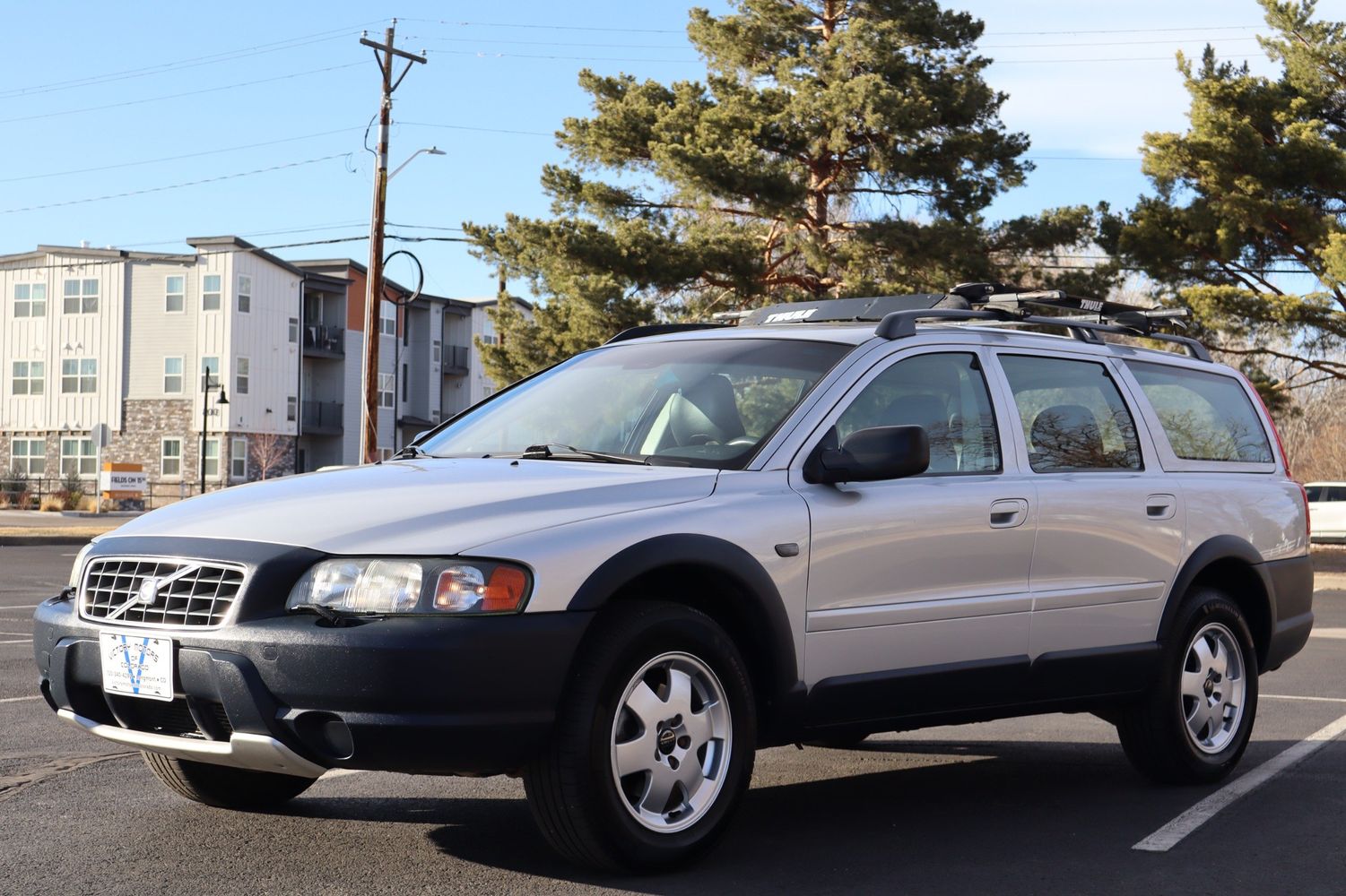 2004-volvo-xc70-base-victory-motors-of-colorado