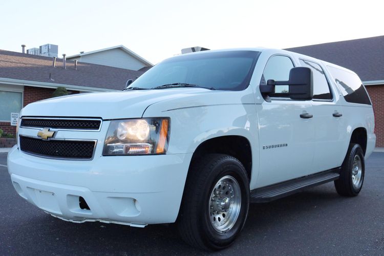 2008 Chevrolet Suburban LS 2500 | Victory Motors of Colorado