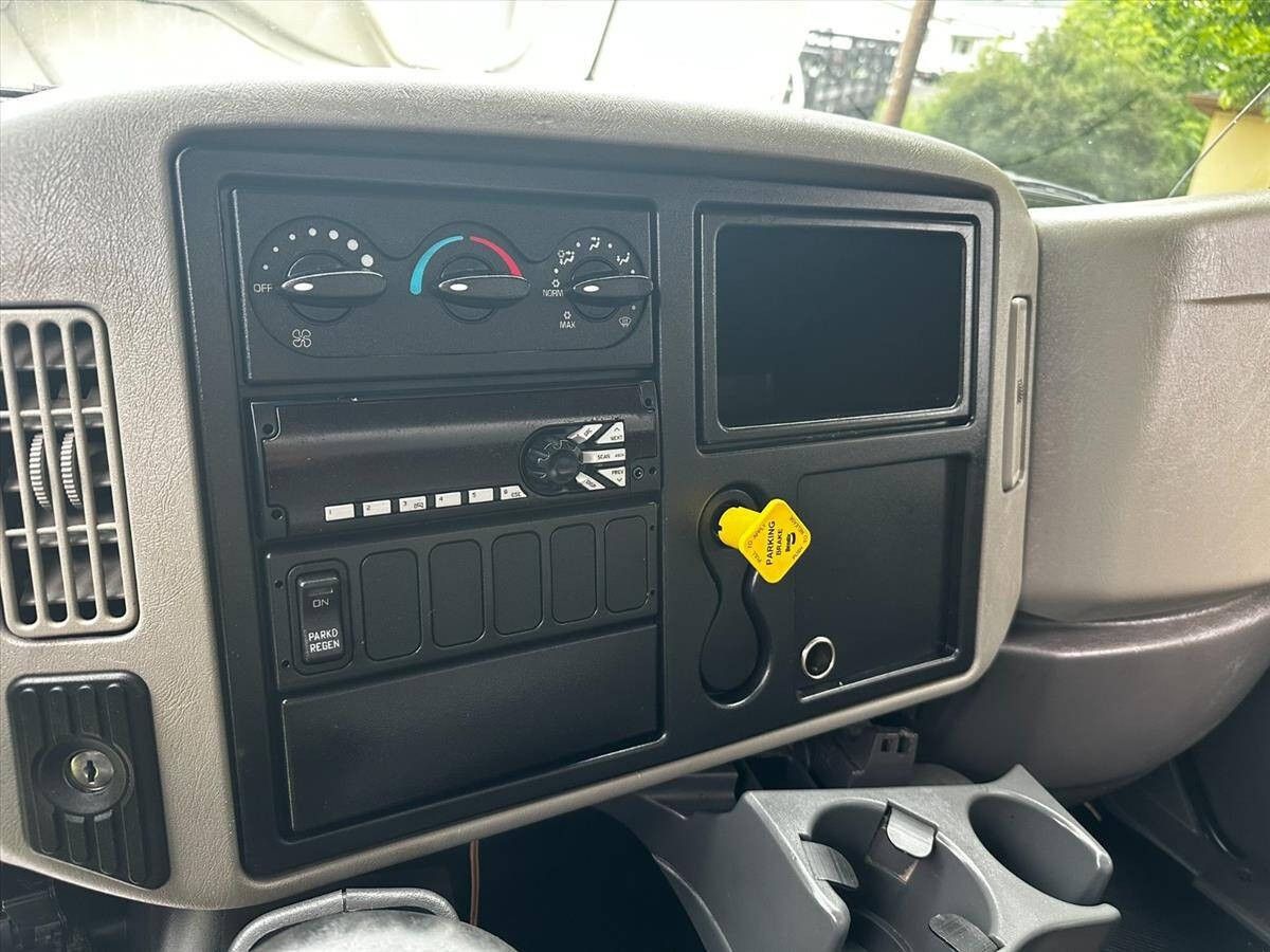 2019 International DuraStar 4300 55