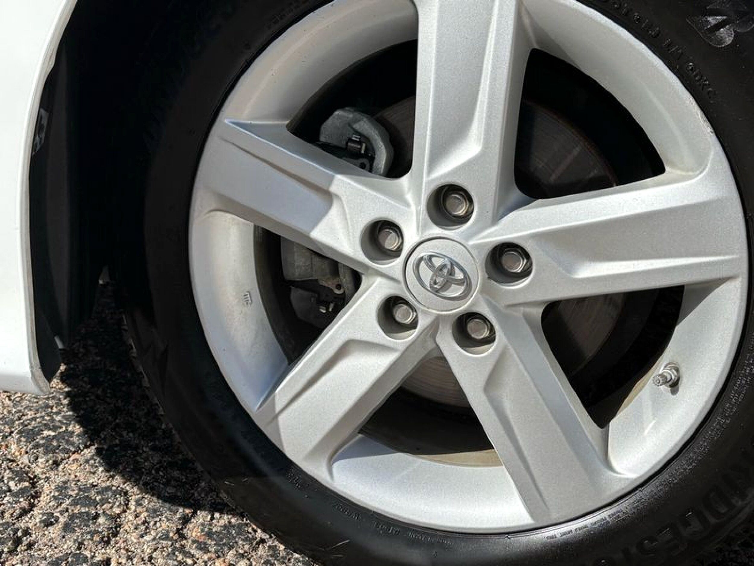 2014 Toyota Camry SE Hybrid - Photo 30