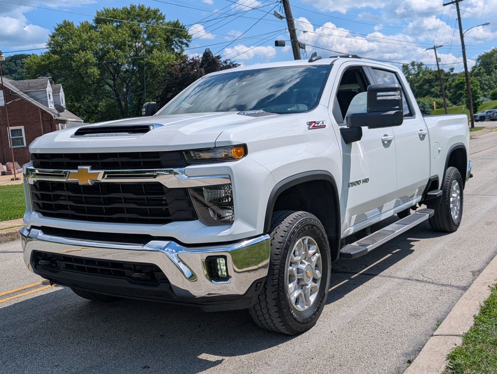 2025 Chevrolet Silverado 2500HD 8