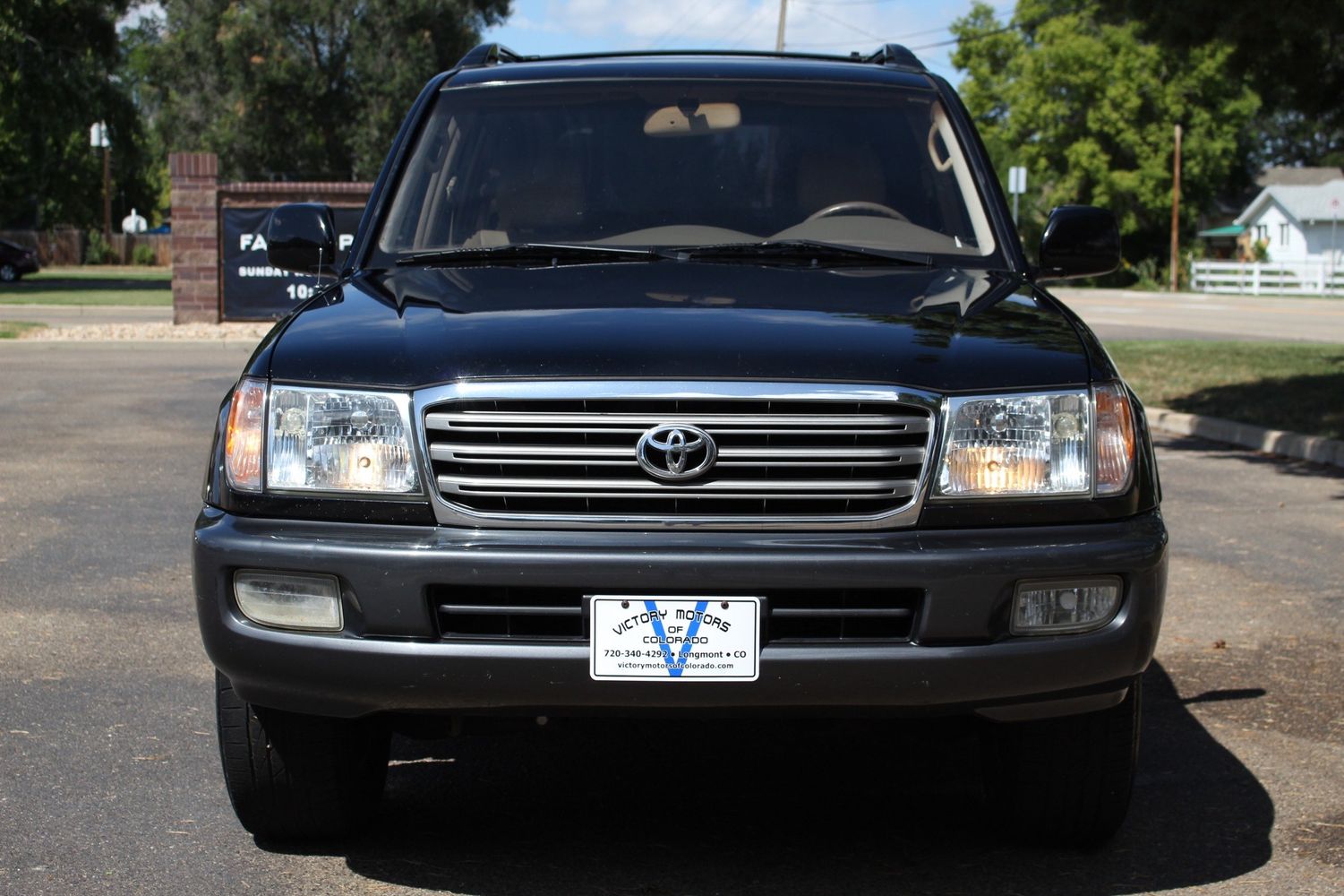 2003 Toyota Land Cruiser | Victory Motors of Colorado