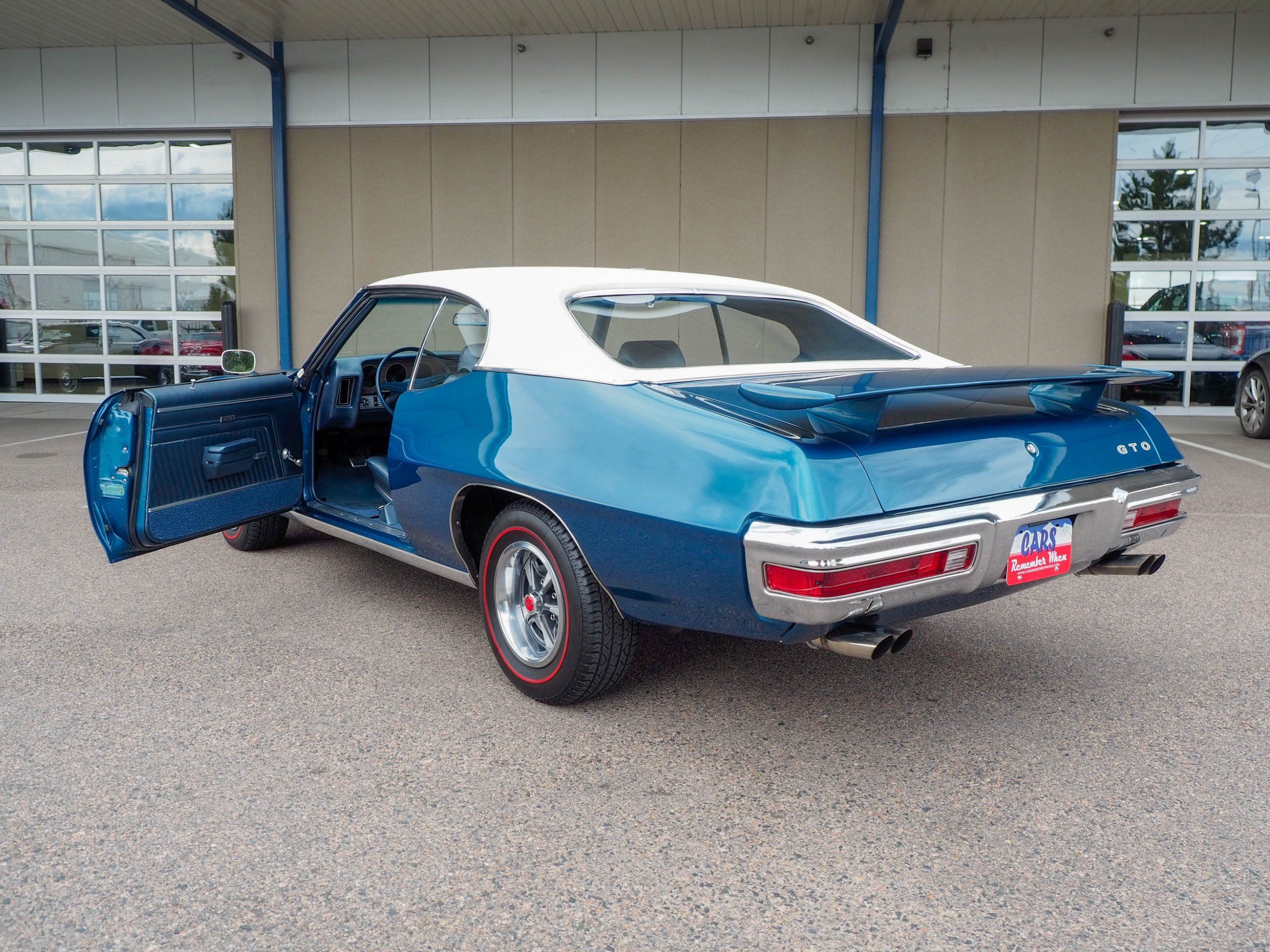 1970 Pontiac GTO Blue 