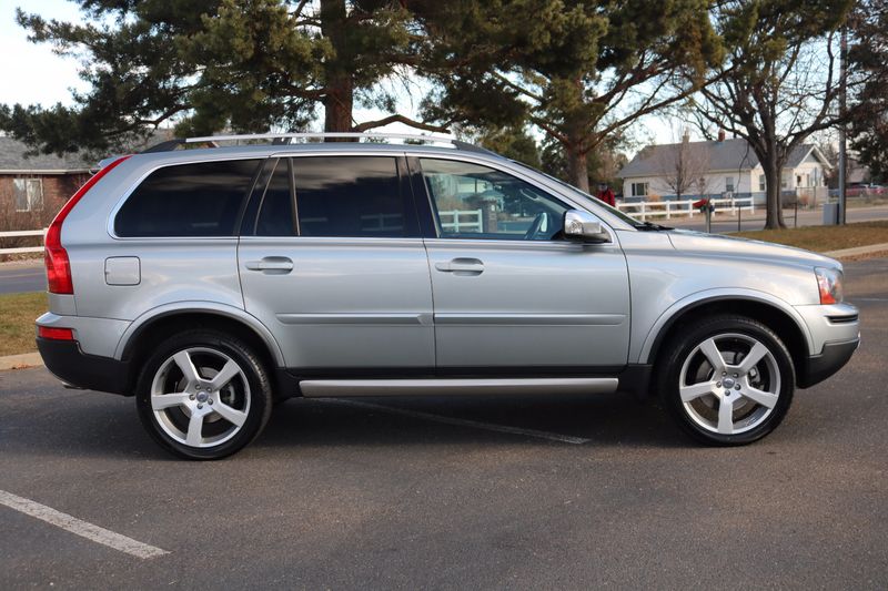 2009 Volvo XC90 V8 R-Design | Victory Motors of Colorado
