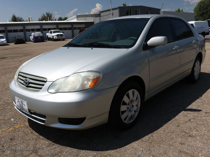 2003 Toyota Corolla Photos