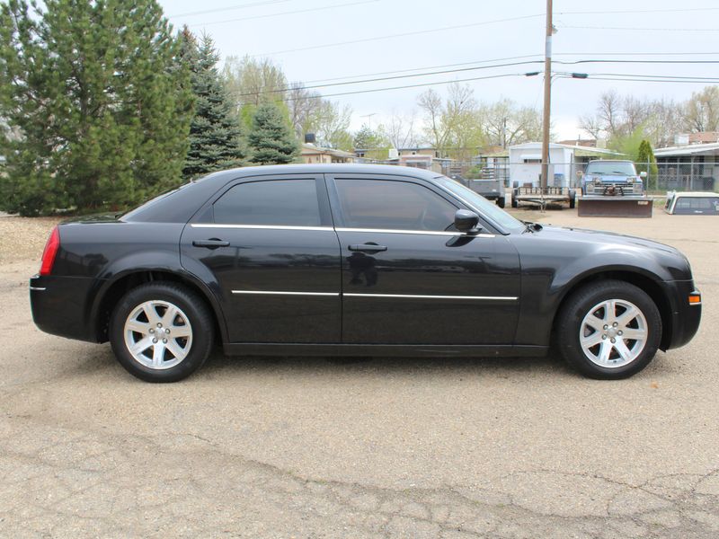 2006 Chrysler 300 Photos