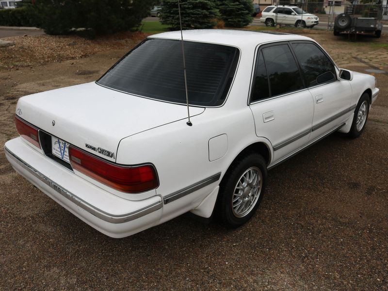 1992 Toyota Cressida Photos