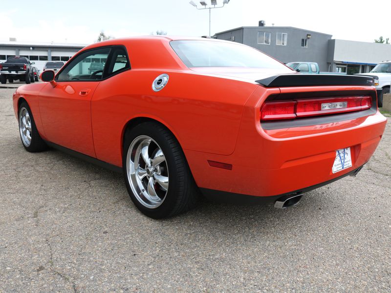 2009 Dodge Challenger Photos