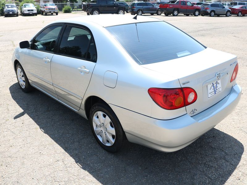 2003 Toyota Corolla Photos