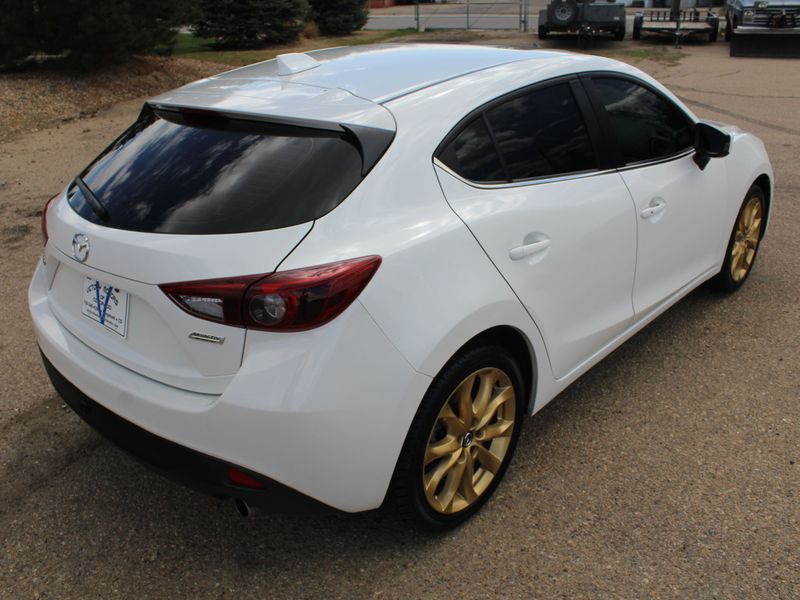 2014 mazda 3 touring tire size